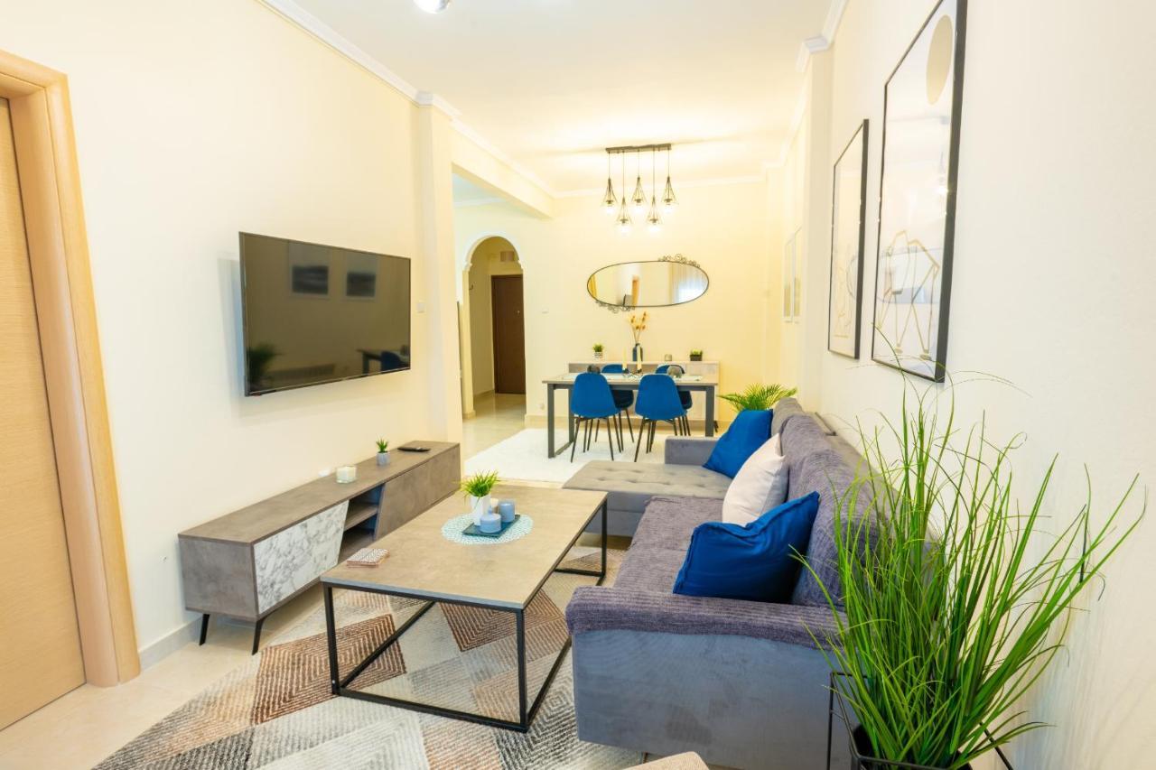 Niovi, Stylish Apartment Near The Waterfront テッサロニキ エクステリア 写真