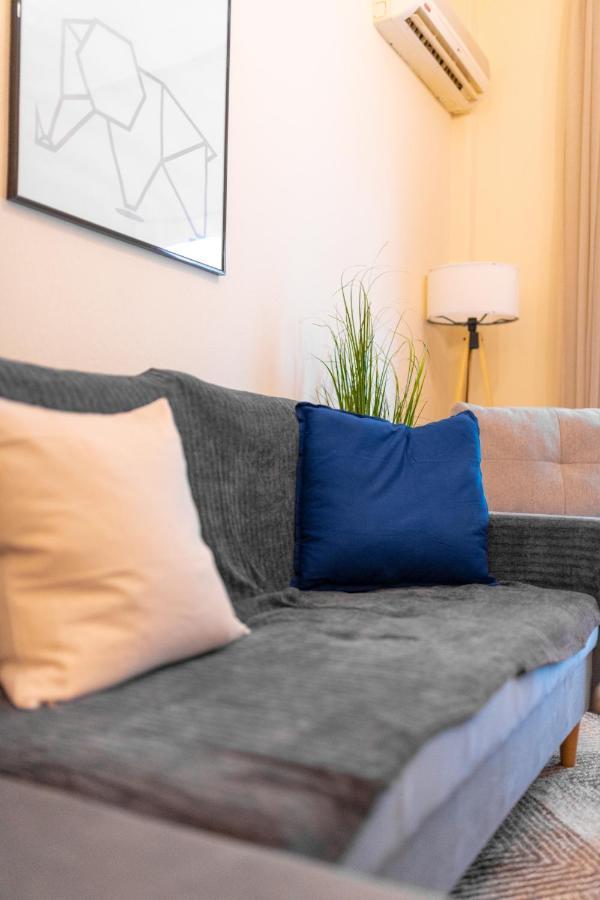 Niovi, Stylish Apartment Near The Waterfront テッサロニキ エクステリア 写真