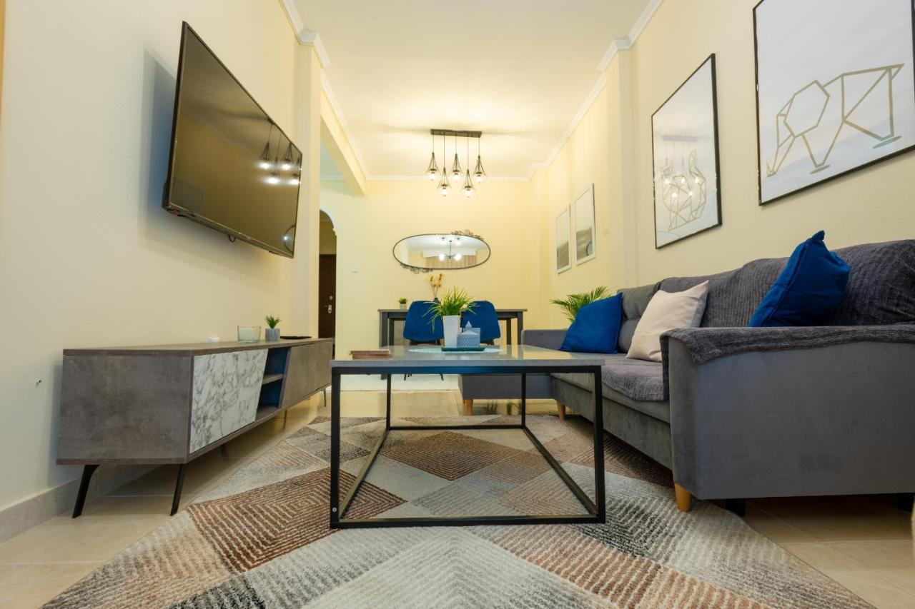 Niovi, Stylish Apartment Near The Waterfront テッサロニキ エクステリア 写真