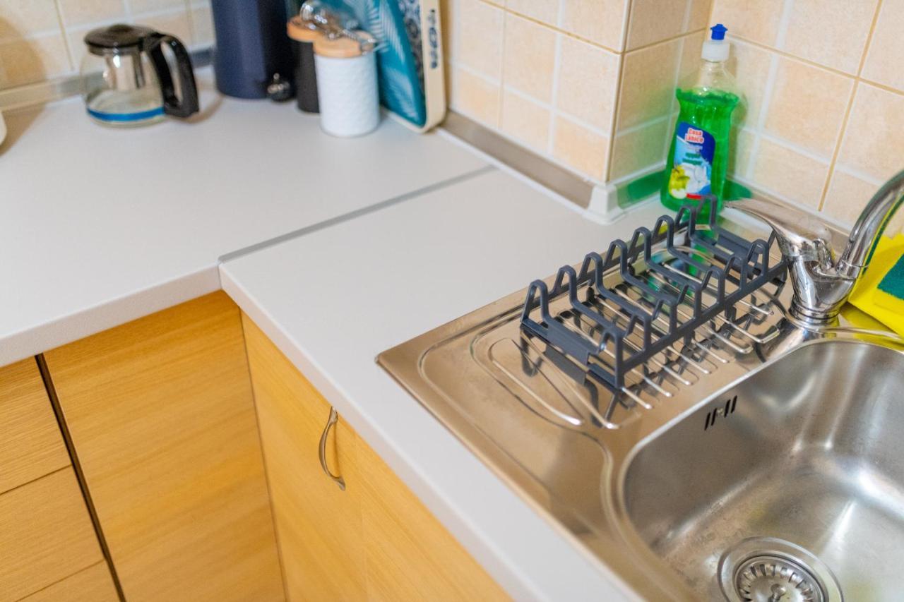 Niovi, Stylish Apartment Near The Waterfront テッサロニキ エクステリア 写真