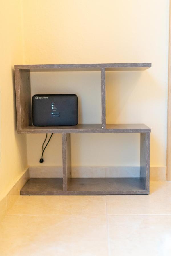 Niovi, Stylish Apartment Near The Waterfront テッサロニキ エクステリア 写真
