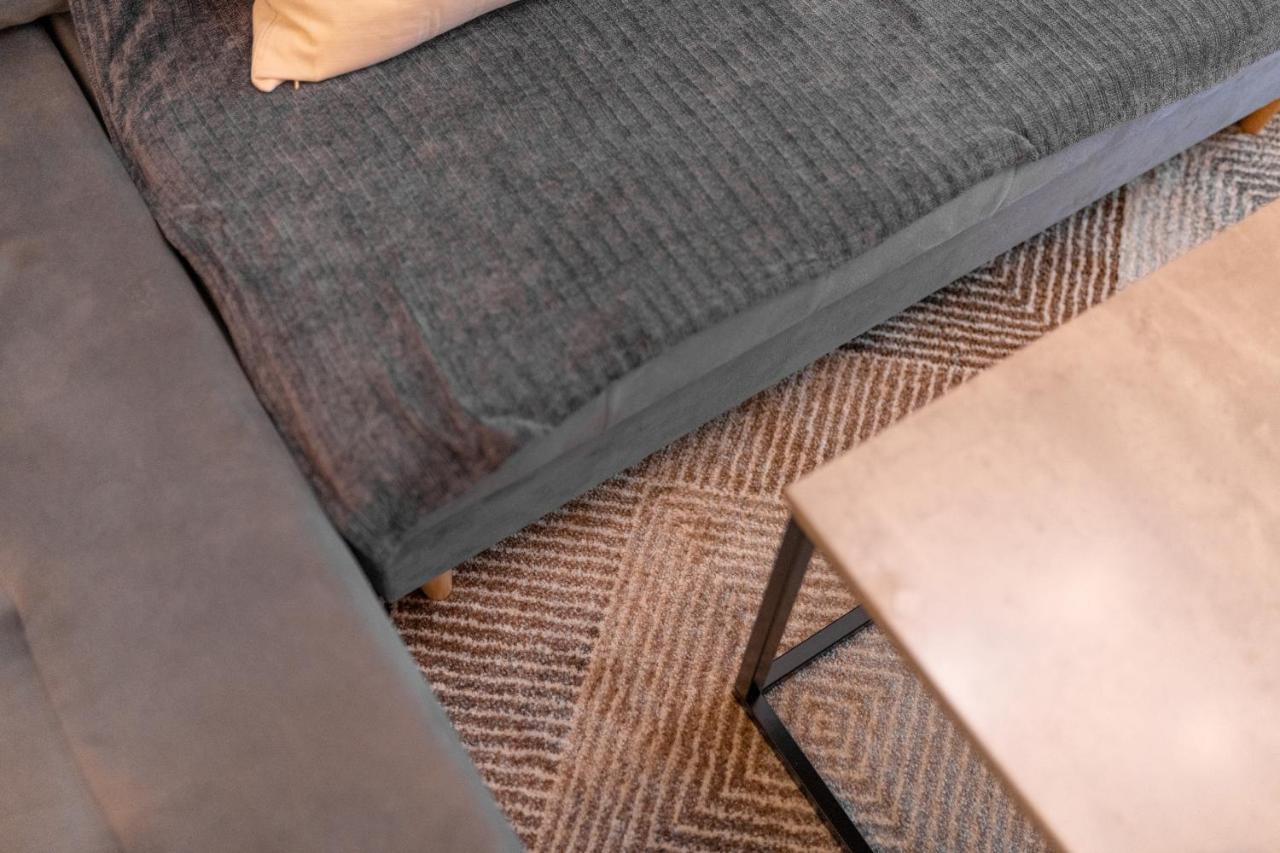 Niovi, Stylish Apartment Near The Waterfront テッサロニキ エクステリア 写真