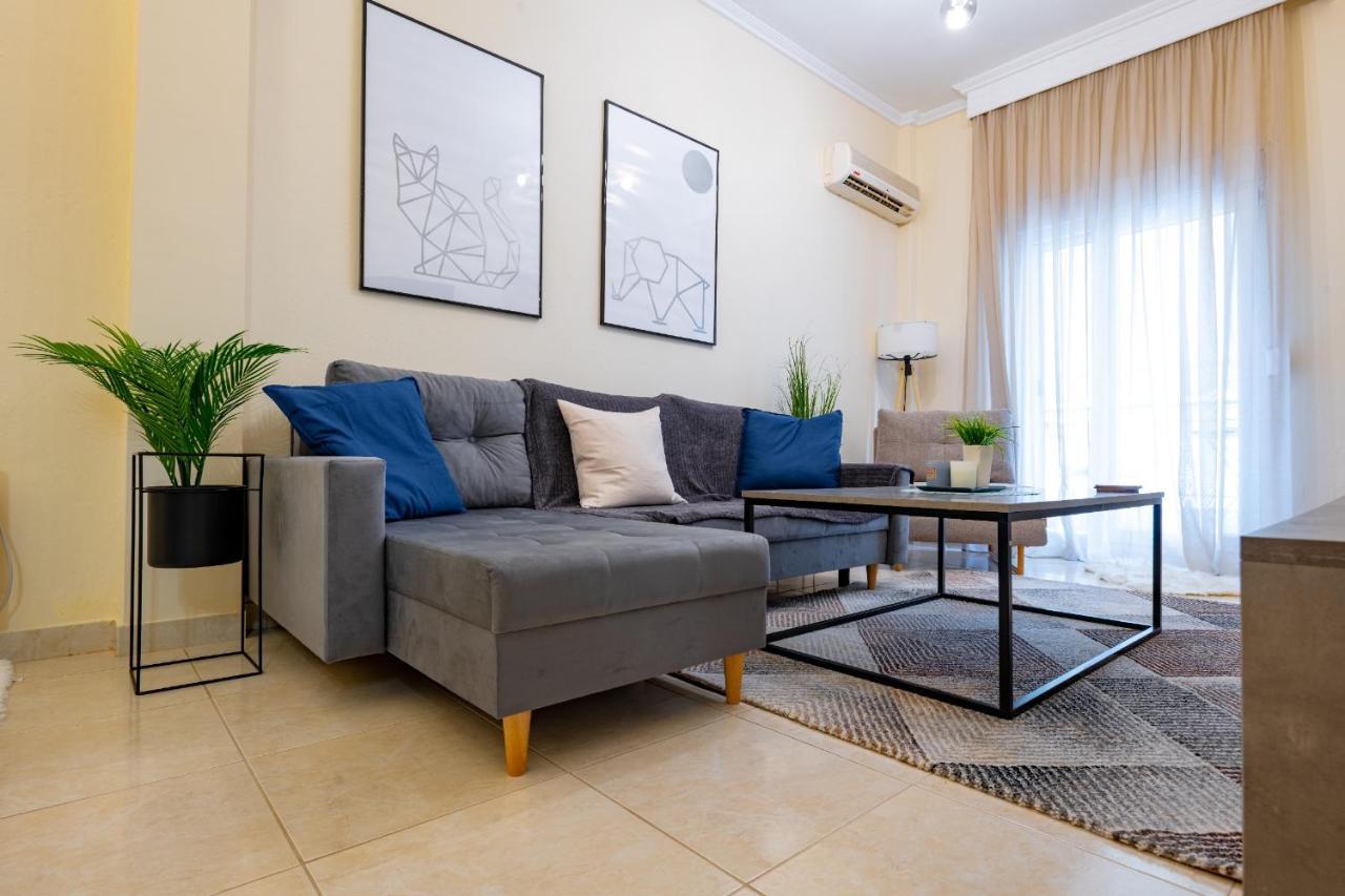 Niovi, Stylish Apartment Near The Waterfront テッサロニキ エクステリア 写真